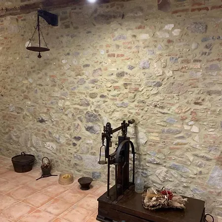 Casa Vicolo Degli Orti * Monticiano