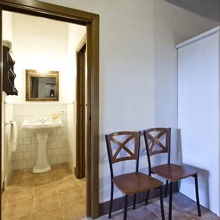Casa Vicolo Degli Orti * Monticiano