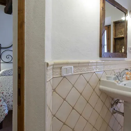 Casa Vicolo Degli Orti * Monticiano