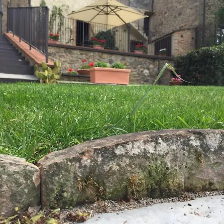 Casa Vicolo Degli Orti * Monticiano
