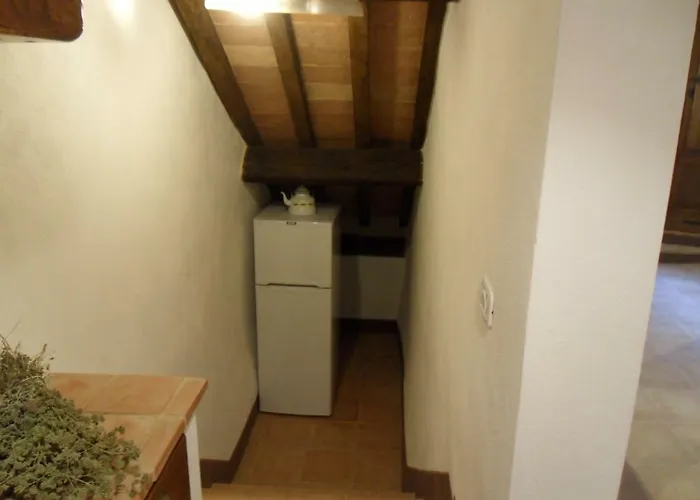 Casa Vicolo Degli Orti * Monticiano